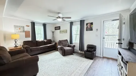 313 Ben Myers Lane Gainesboro TN 38562