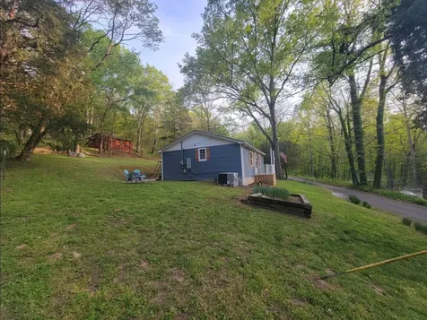 313 Ben Myers Lane Gainesboro TN 38562