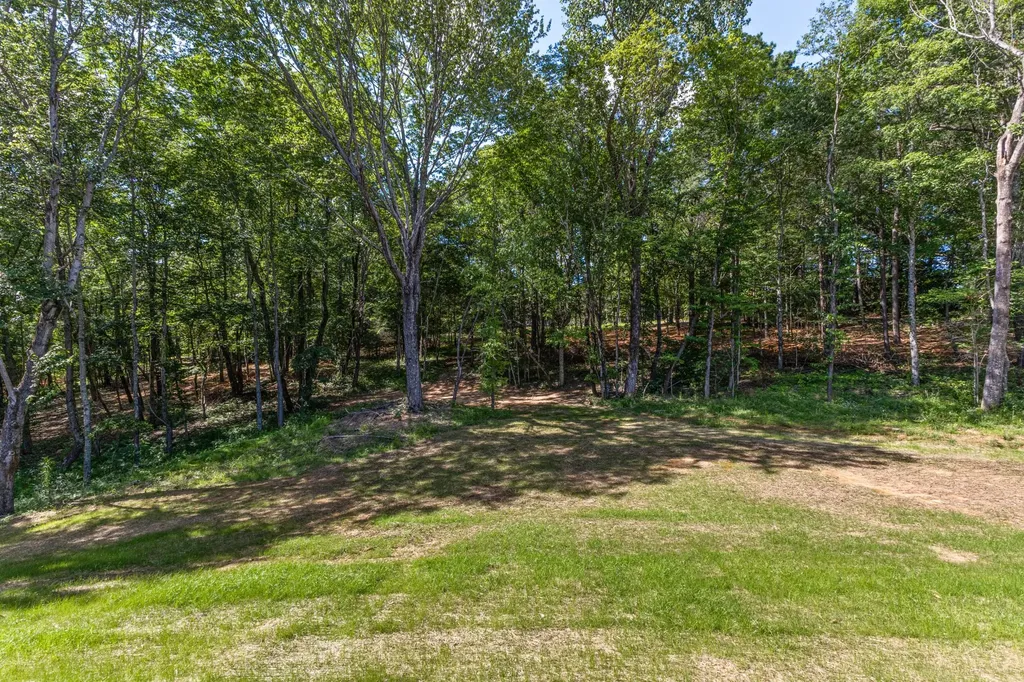 1001 Walnut Grove Road Dickson TN 37055