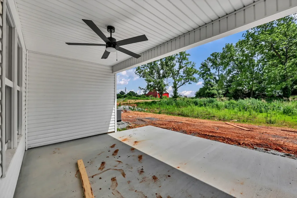 2677 Brewster Drive Clarksville TN 37042