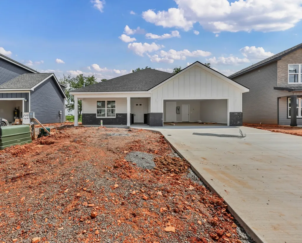 2677 Brewster Drive Clarksville TN 37042