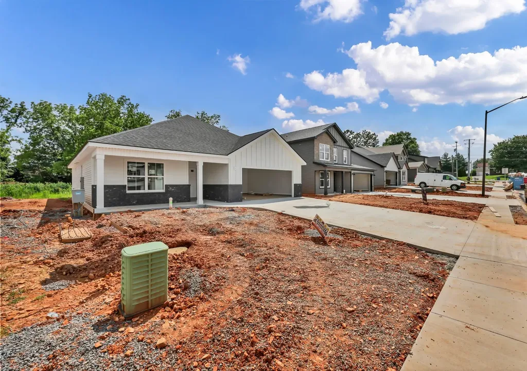 2677 Brewster Drive Clarksville TN 37042