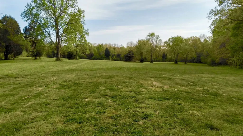 1251 Highway 96, N Fairview TN 37062