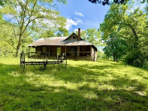 1251 Highway 96, N Fairview TN 37062