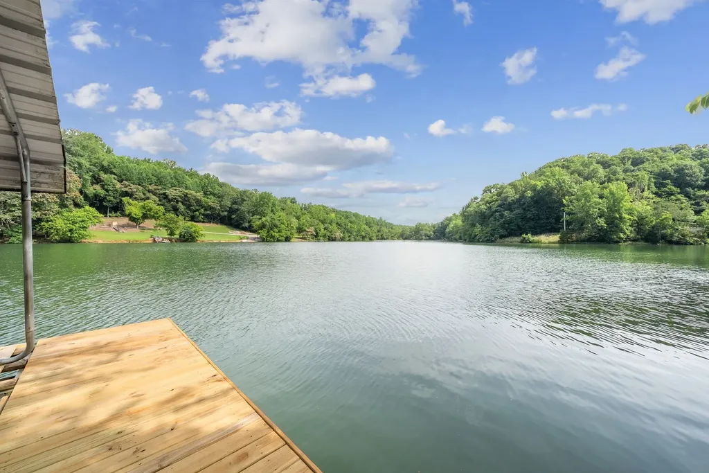 594 Overlook Circle Tullahoma TN 37388