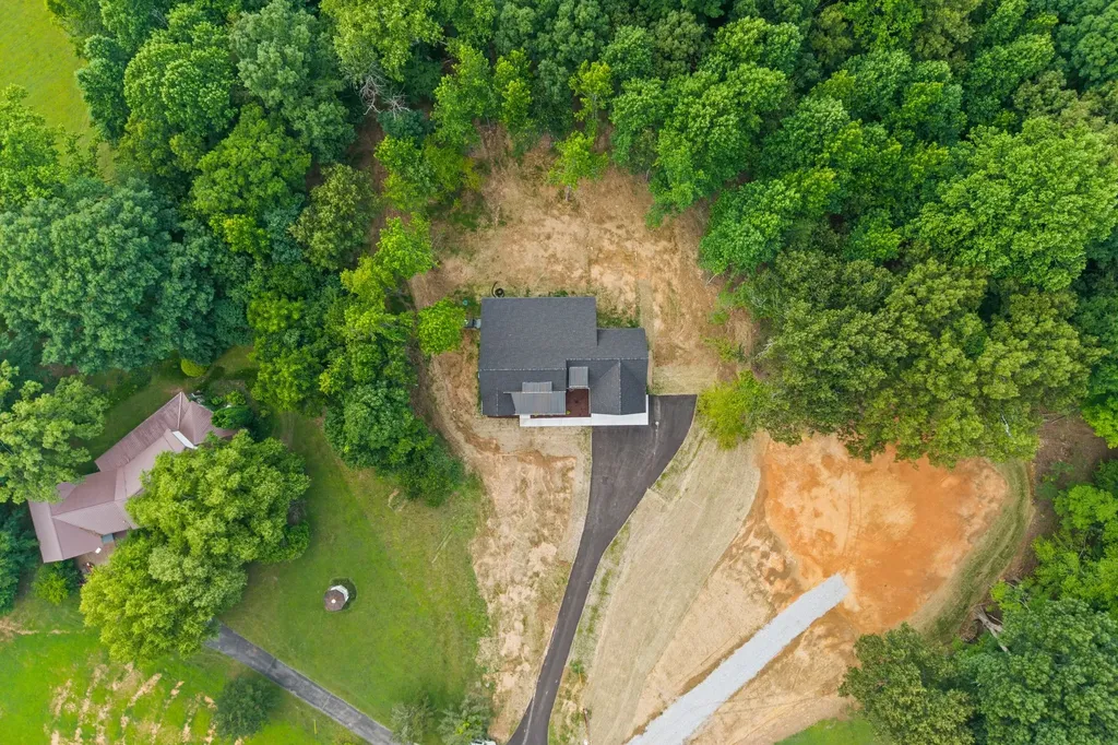 594 Overlook Circle Tullahoma TN 37388