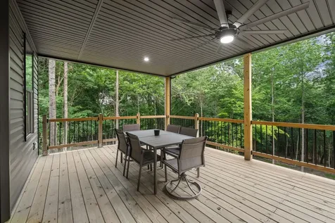 594 Overlook Circle Tullahoma TN 37388