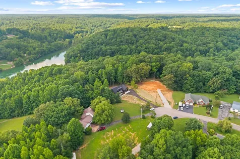 594 Overlook Circle Tullahoma TN 37388