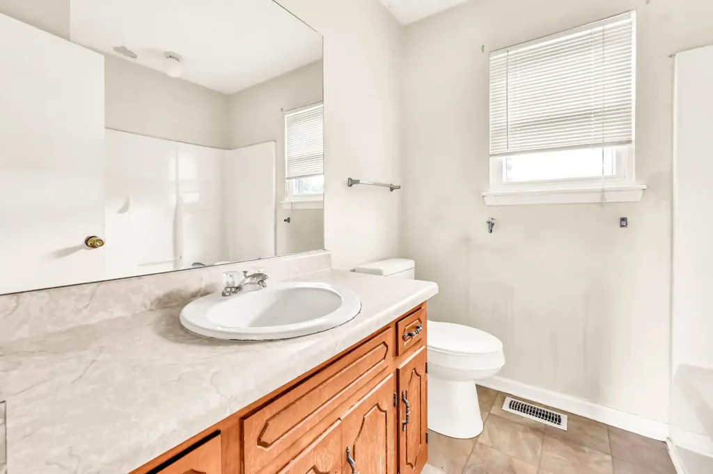 3434 Pembroke Road Clarksville TN 37042