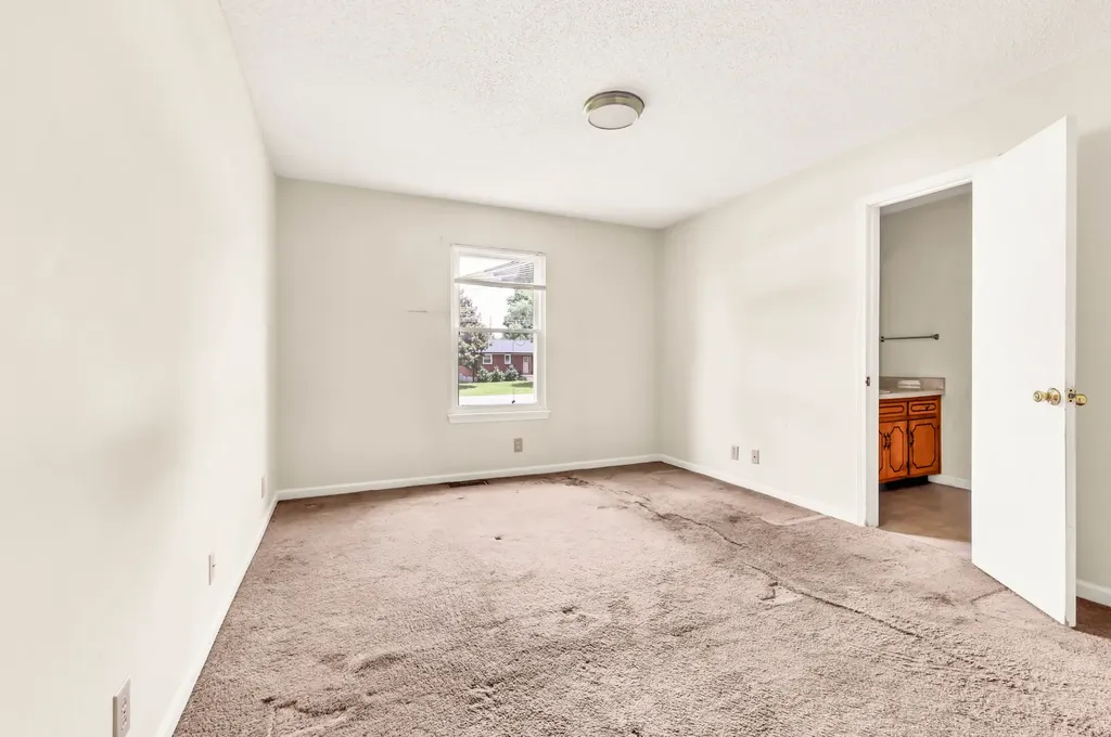 3434 Pembroke Road Clarksville TN 37042