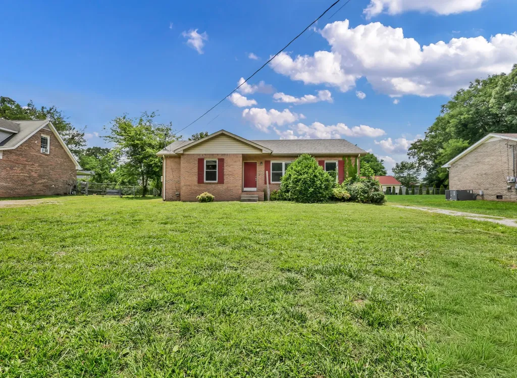 3434 Pembroke Road Clarksville TN 37042