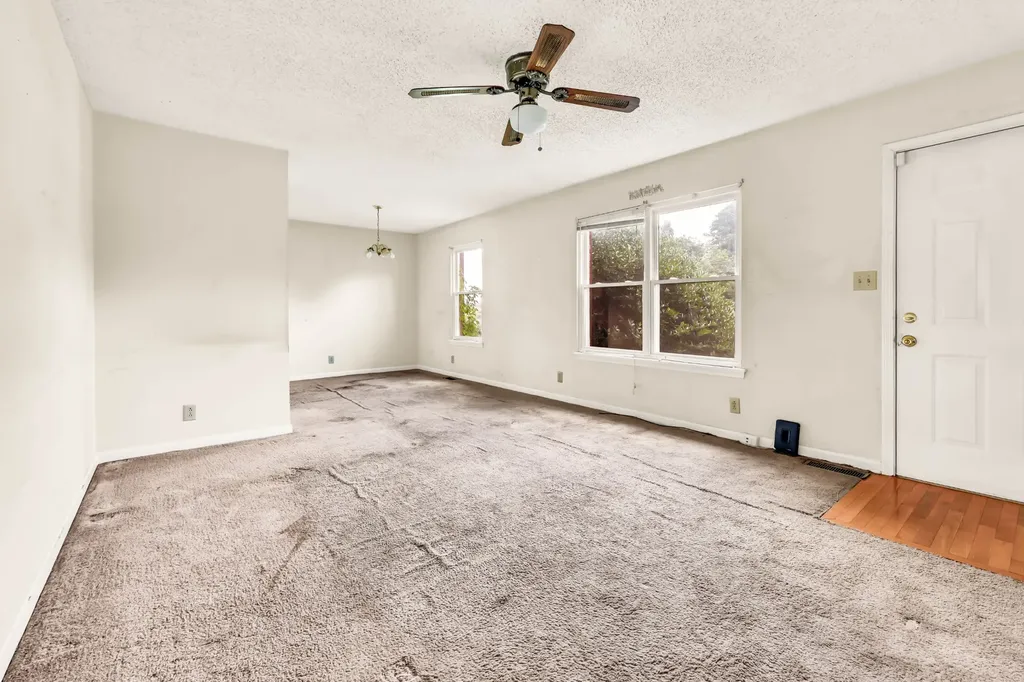 3434 Pembroke Road Clarksville TN 37042