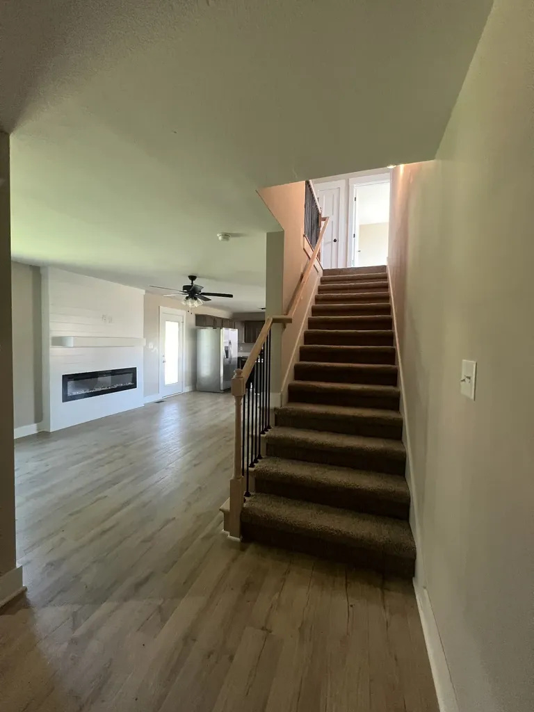 333 Cardinal Creek Clarksville TN 37040