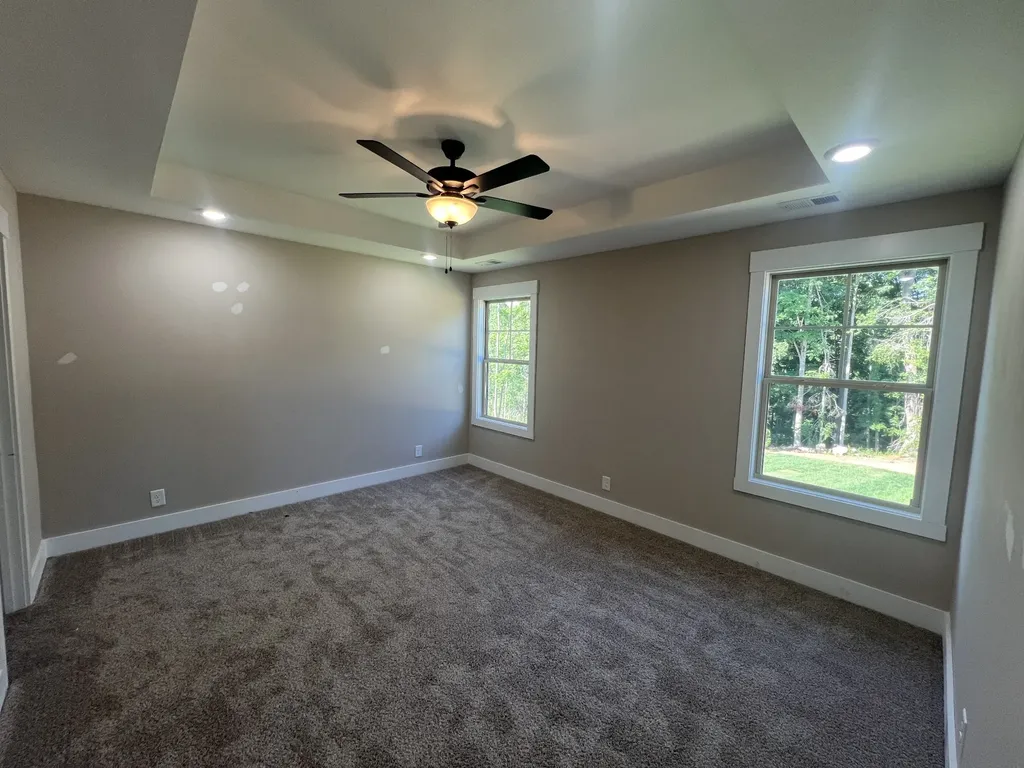 333 Cardinal Creek Clarksville TN 37040