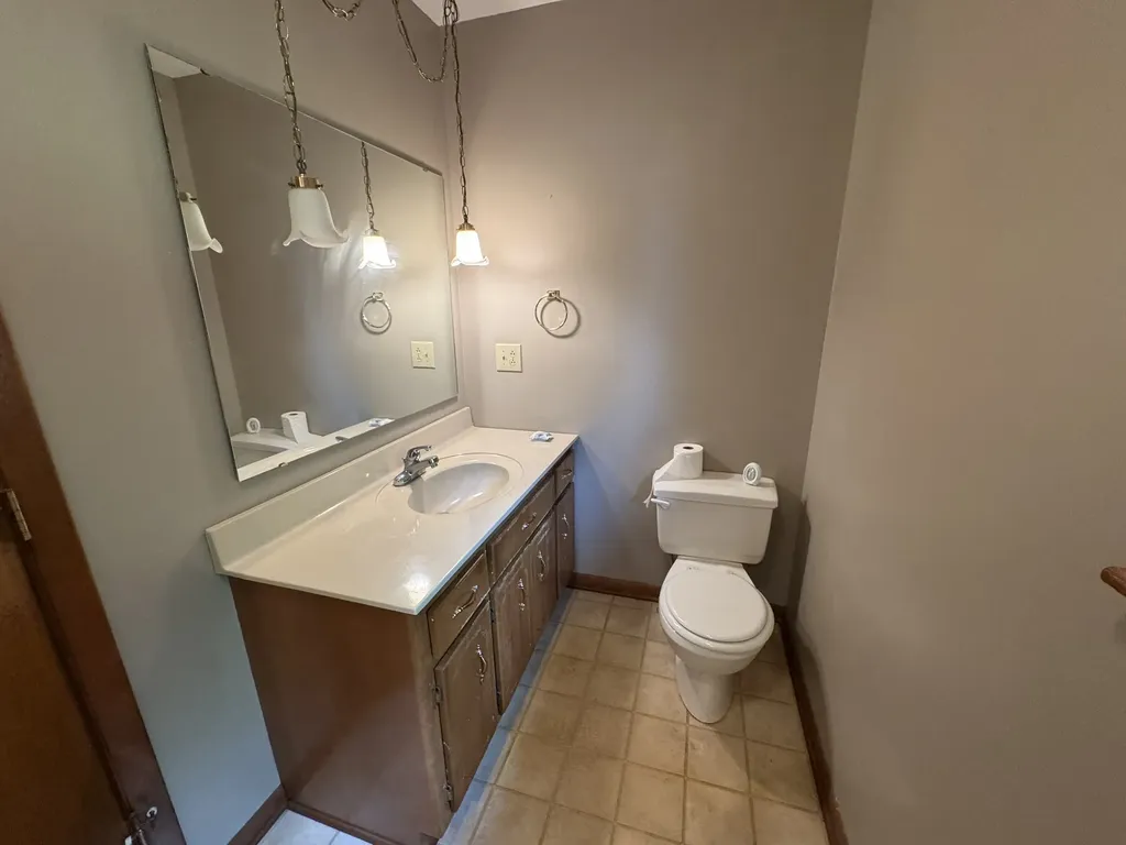 30 W Paradise Drive Winchester TN 37398