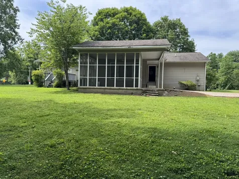 30 W Paradise Drive Winchester TN 37398
