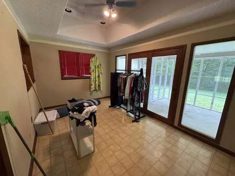 30 W Paradise Drive Winchester TN 37398