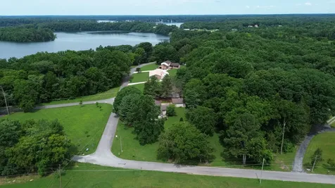 30 W Paradise Drive Winchester TN 37398