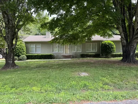 30 W Paradise Drive Winchester TN 37398