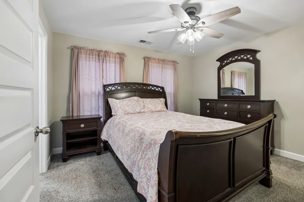 340C Lakeside Park Drive Hendersonville TN 37075