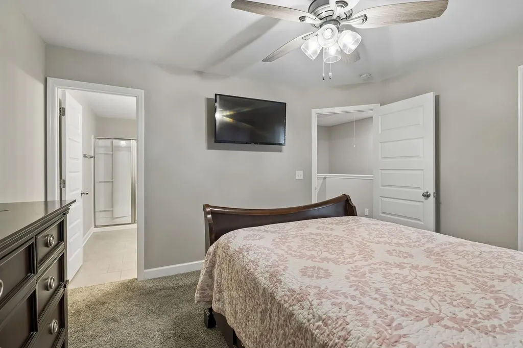 340C Lakeside Park Drive Hendersonville TN 37075