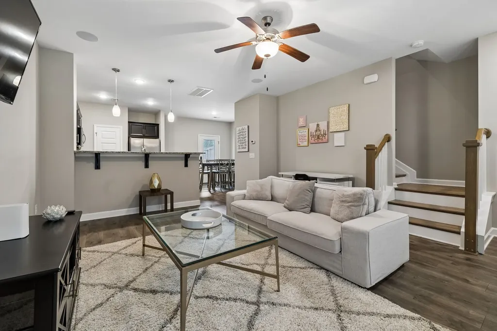 340C Lakeside Park Drive Hendersonville TN 37075