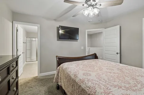 340C Lakeside Park Drive Hendersonville TN 37075