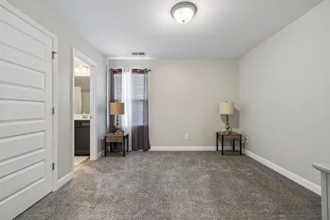 340C Lakeside Park Drive Hendersonville TN 37075