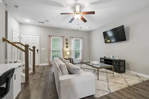 340C Lakeside Park Drive Hendersonville TN 37075