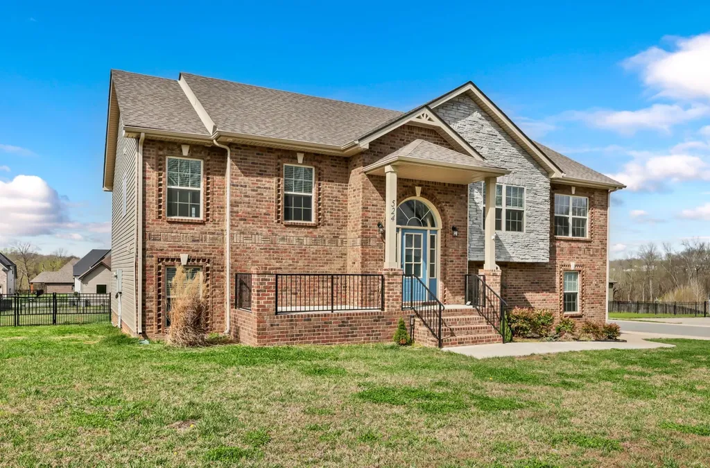 524 Cresthaven Lane Clarksville TN 37043