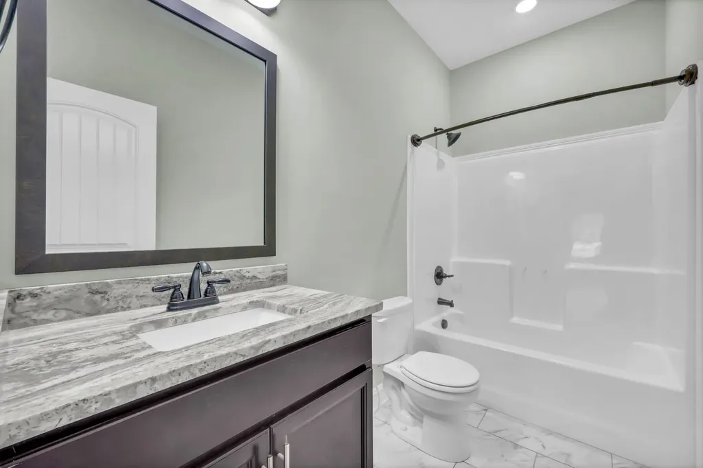 524 Cresthaven Lane Clarksville TN 37043