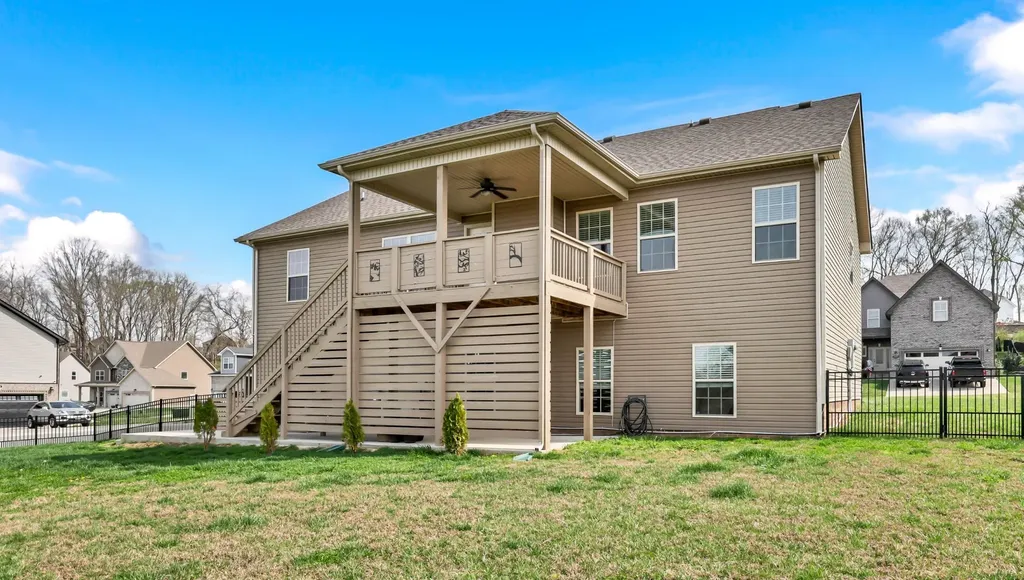 524 Cresthaven Lane Clarksville TN 37043