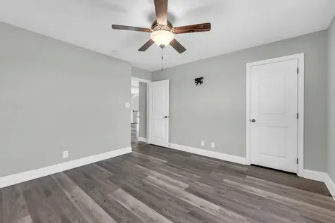 524 Cresthaven Lane Clarksville TN 37043