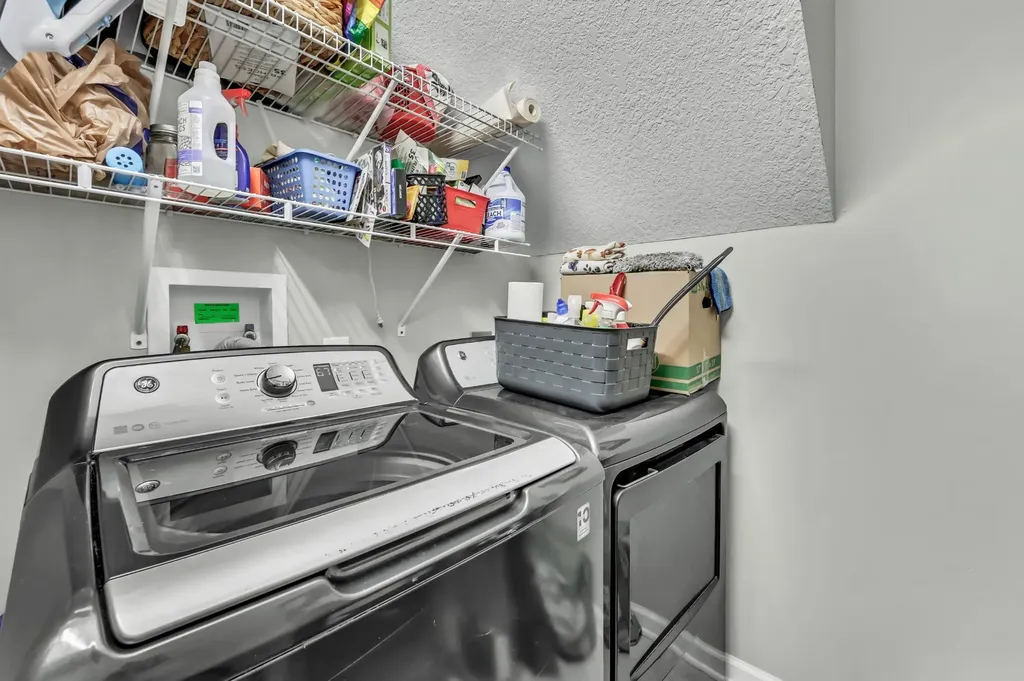 2581 Alex Overlook Way Clarksville TN 37043