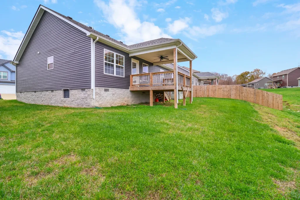 306 Lugano Lane Clarksville TN 37040