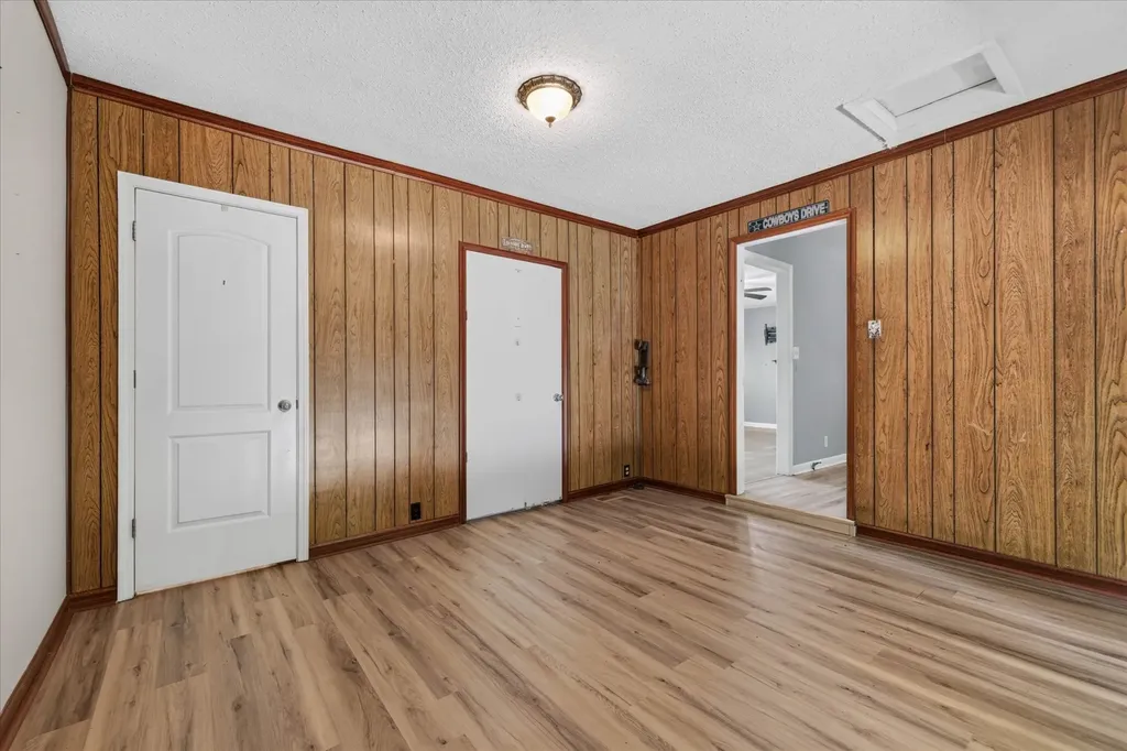 31 Charlemagne Boulevard Clarksville TN 37042