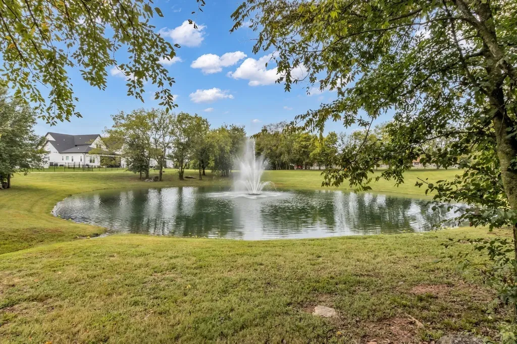 5730 Lennis Lane Murfreesboro TN 37129