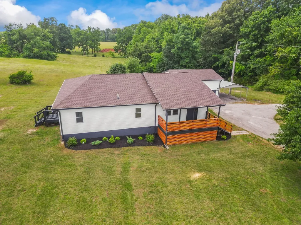 4919 Pulliam Hardaway Road Springfield TN 37172