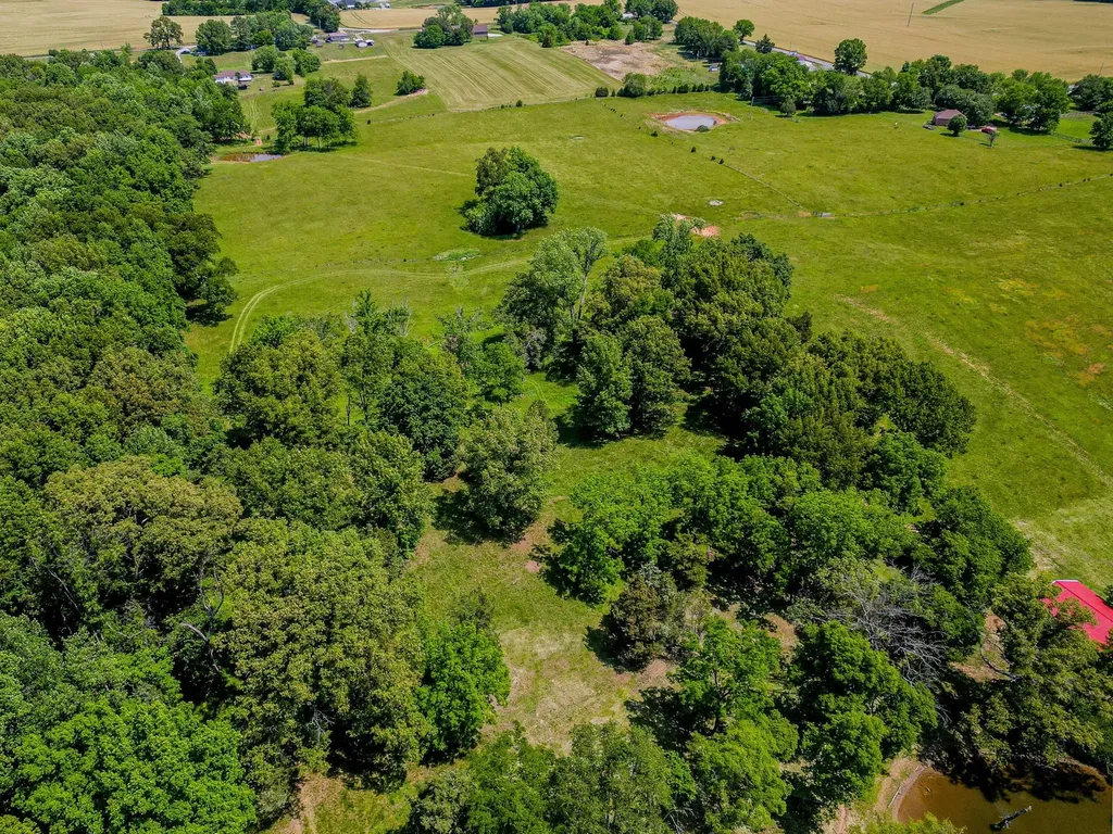 4919 Pulliam Hardaway Road Springfield TN 37172
