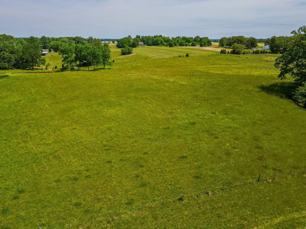 4919 Pulliam Hardaway Road Springfield TN 37172