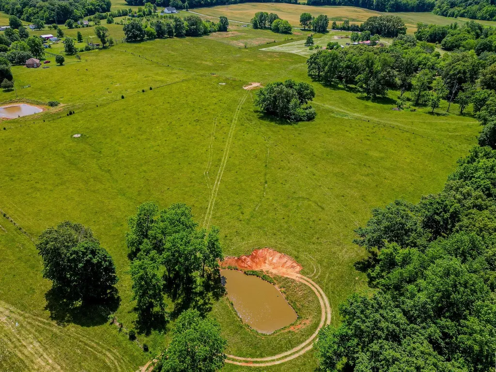 4919 Pulliam Hardaway Road Springfield TN 37172
