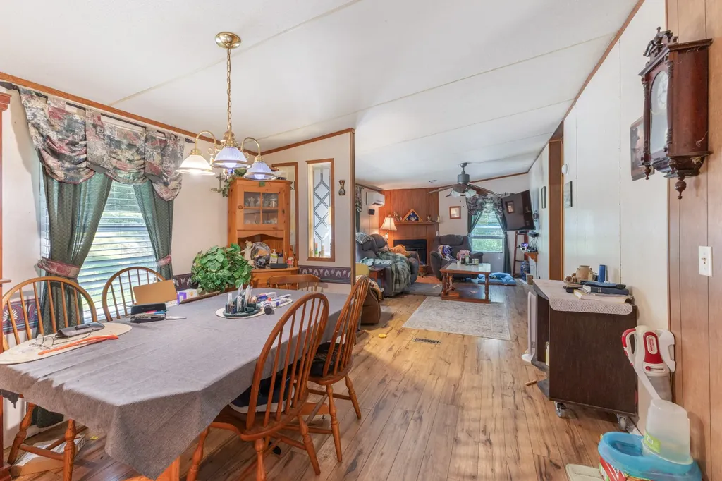 2497 Foster Road Cumberland Furnace TN 37051