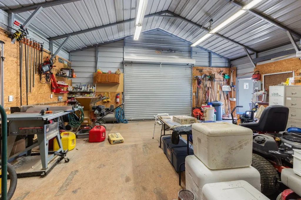 2497 Foster Road Cumberland Furnace TN 37051