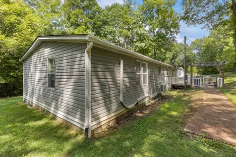 2497 Foster Road Cumberland Furnace TN 37051