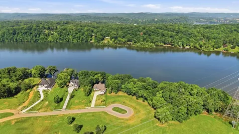 2061 Mockingbird Lane Loudon TN 37774