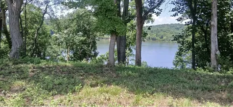 2061 Mockingbird Lane Loudon TN 37774