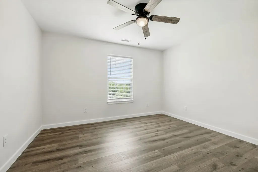111 Alice Preston Loop Gordonsville TN 38563