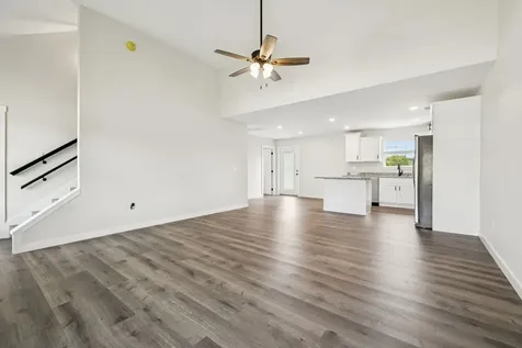 111 Alice Preston Loop Gordonsville TN 38563