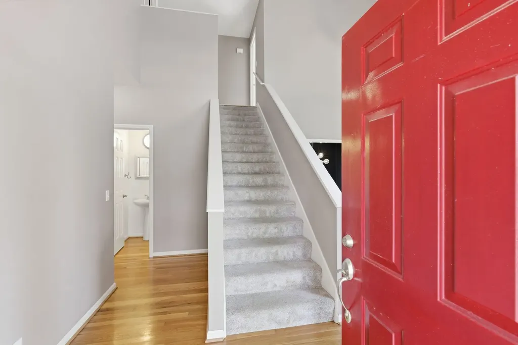 913 Magnolia Ct, W Nashville TN 37221