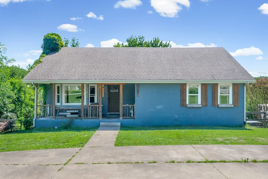 1635 Gratton Road Clarksville TN 37043